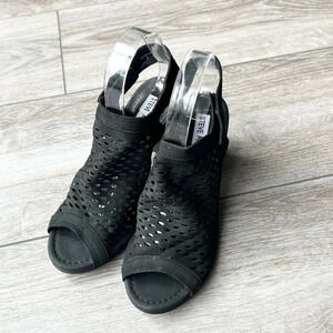 Steve Madden Black Leather Perforated Sling  Back Heeled Sandals